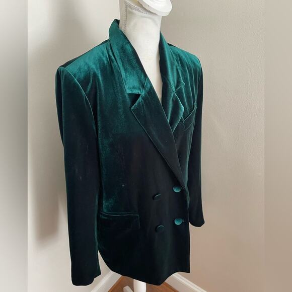 Blank NYC Double Breasted Velvet Emerald Blazer - Picture 4 of 6